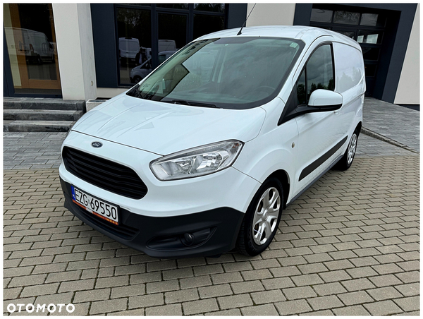 Ford TRANSIT COURIER