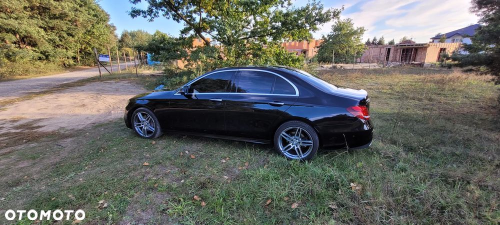 Mercedes-Benz Klasa E 220 d 9G-TRONIC - 11