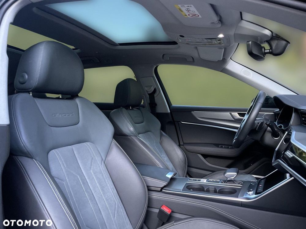 Audi A6 Allroad - 32