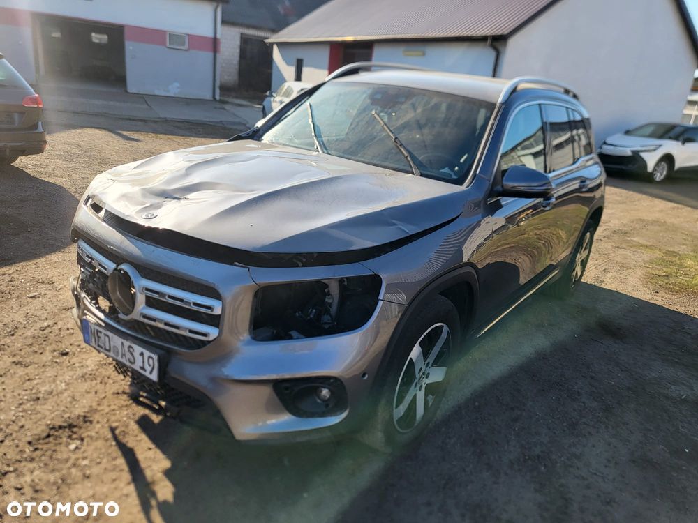 Mercedes-Benz GLB 200 d 8G-DCT Progressive - 3