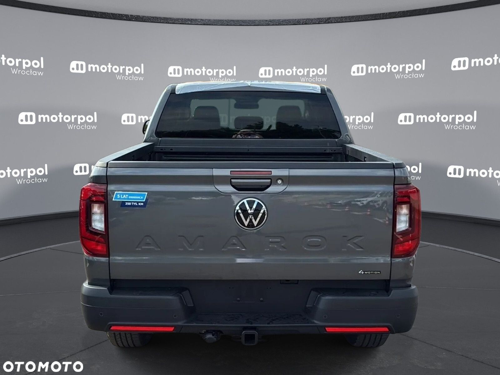 Volkswagen Amarok 2.0 TDI 4Mot Life - 7