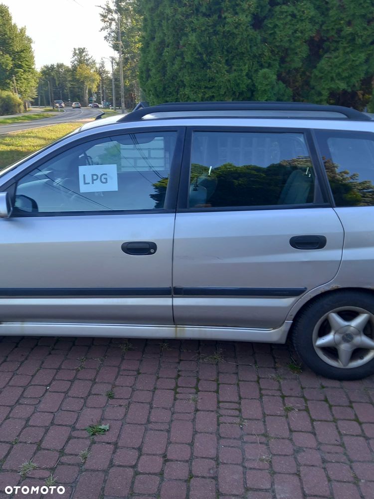 Mitsubishi Space Star - 3