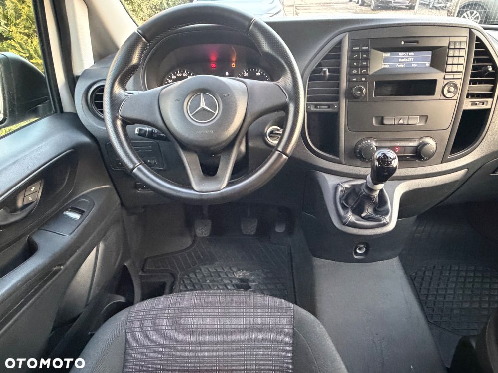 Mercedes-Benz Vito - 22