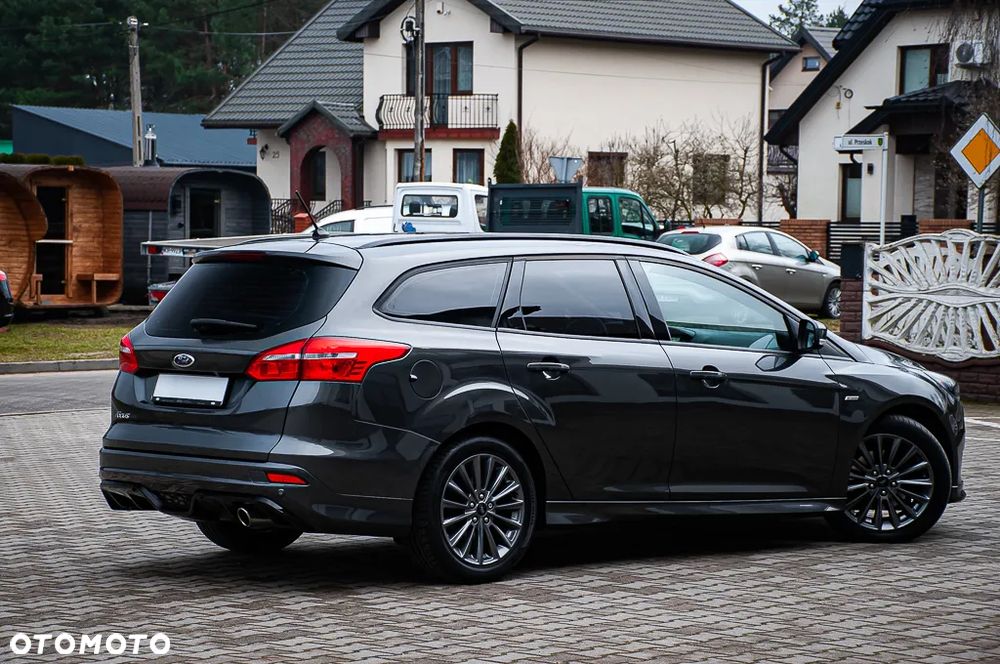 Ford Focus 1.5 EcoBoost Titanium ASS - 27