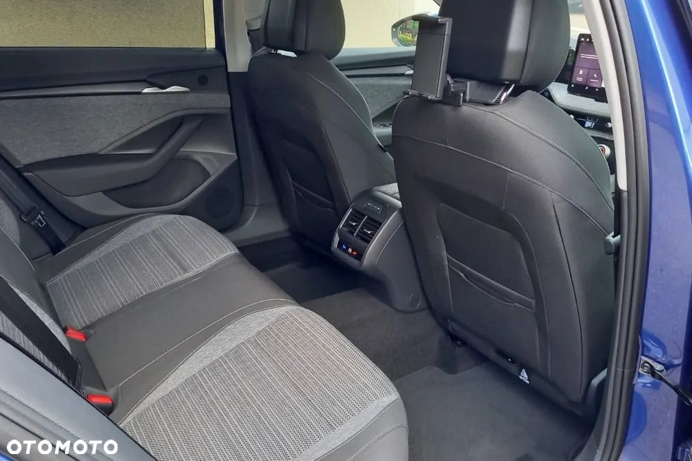 Skoda Superb 1.5 TSI mHEV Essence DSG - 13