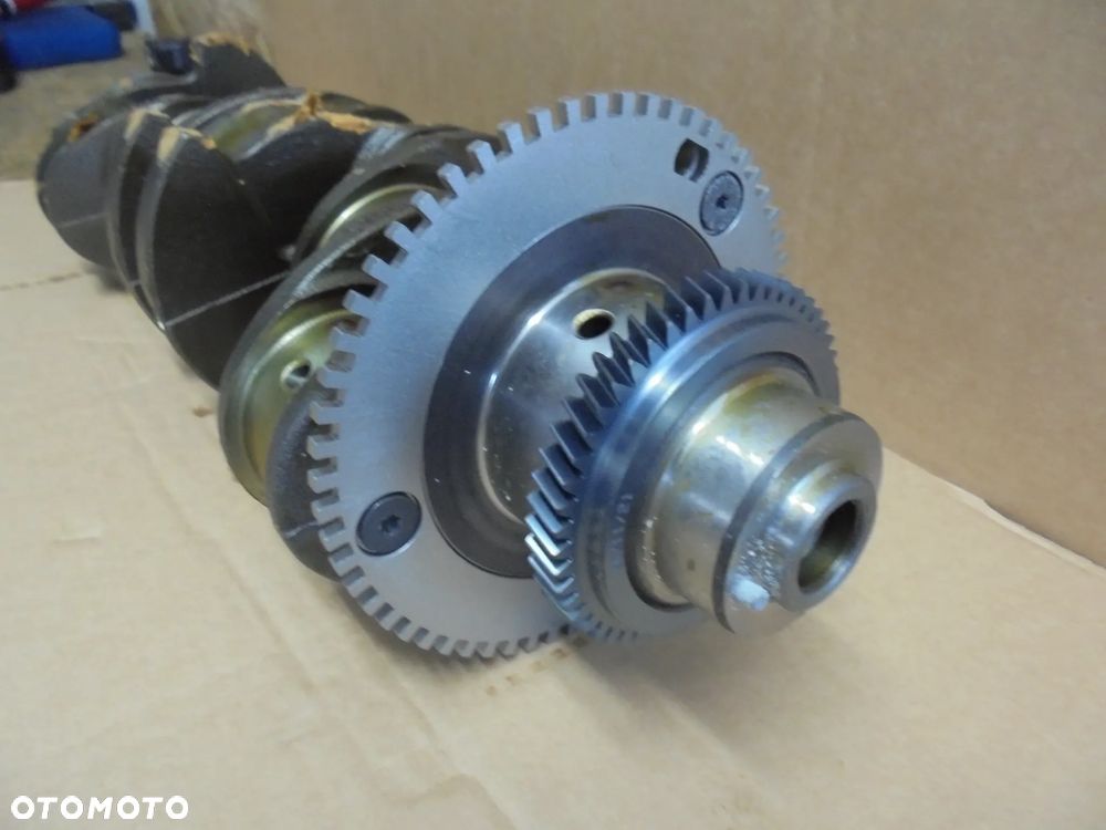 WAŁ KORBOWY IVECO/FIAT 5801846065  2.3 2014- - 2