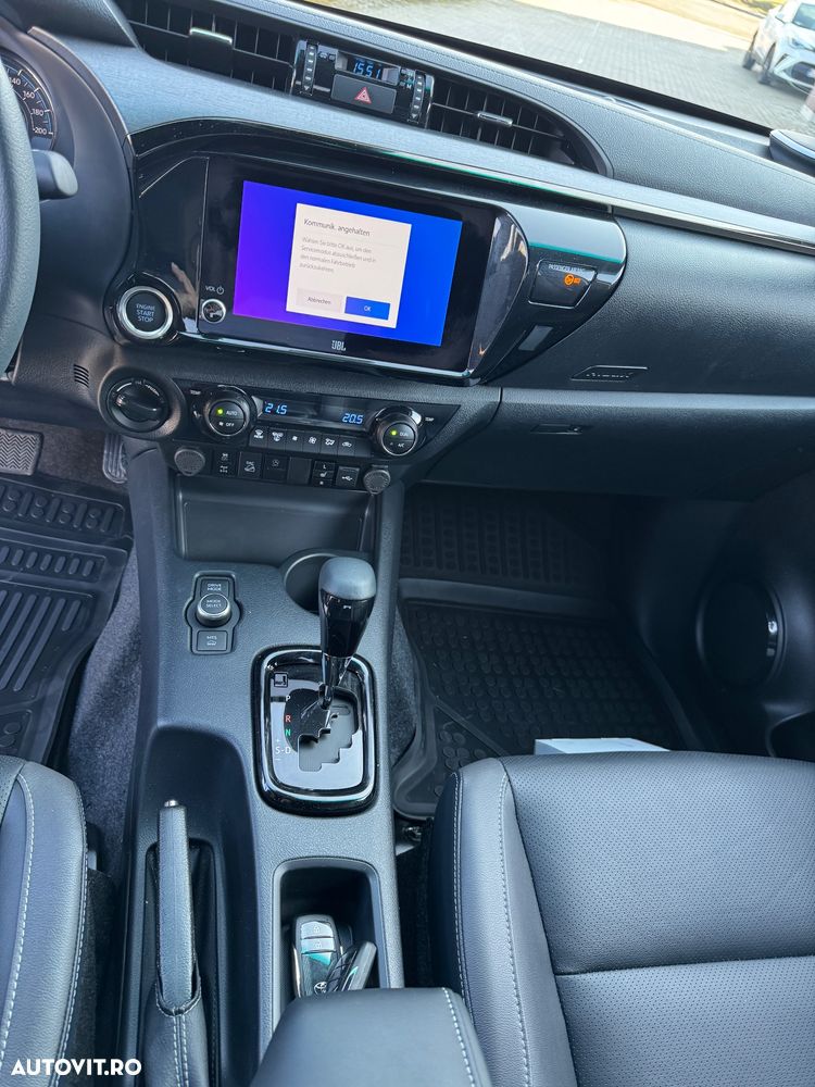 Toyota Hilux 4x4 Double Cab MHEV Autm. Invincible - 9