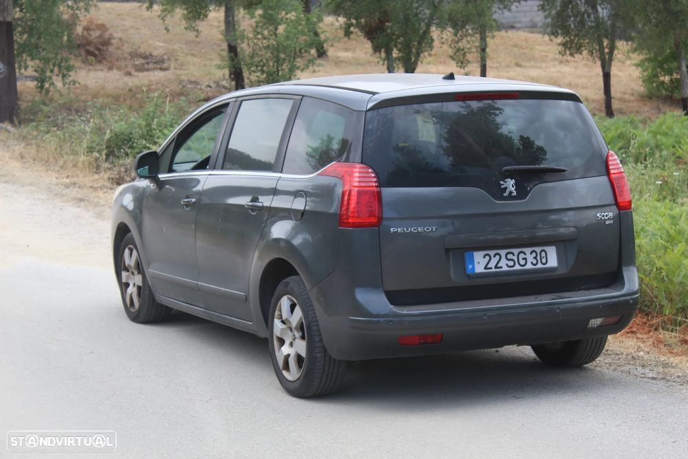 Peugeot 5008 - 4