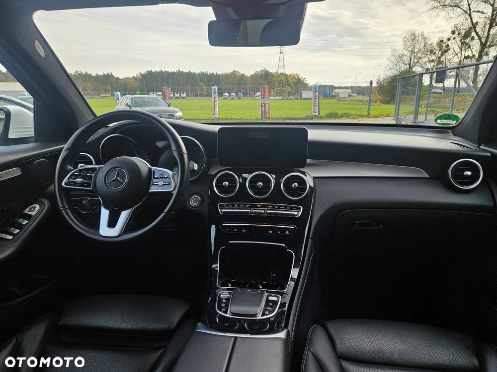 Mercedes-Benz GLC 220 d 4Matic 9G-TRONIC - 26