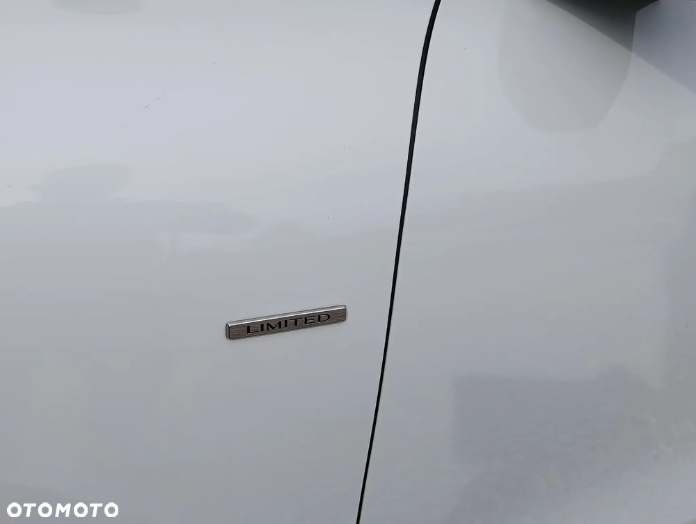 Renault Grand Scenic - 25