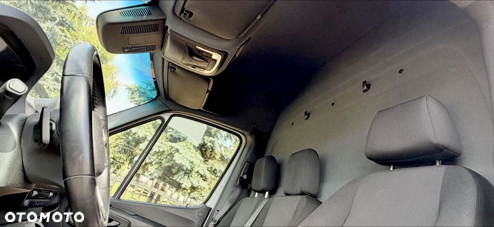 Mercedes-Benz SPRINTER - 14