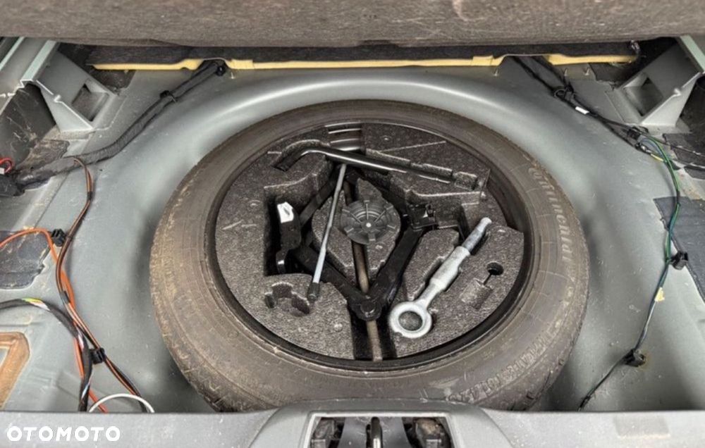 Volvo V70 D2 Geartronic Powershift Kinetic - 14
