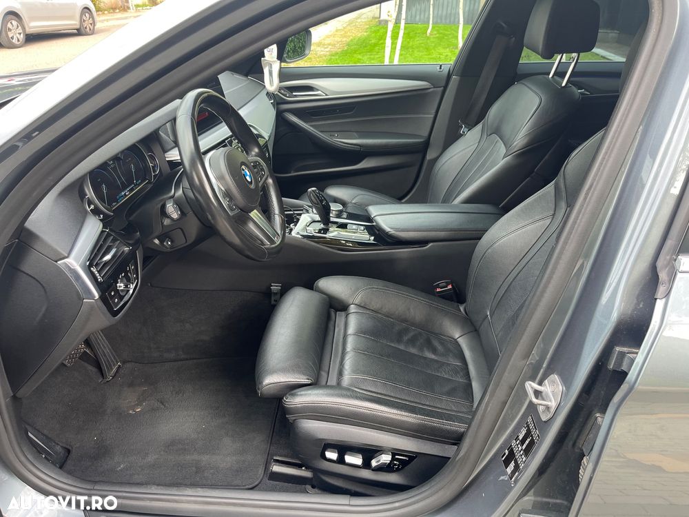 BMW Seria 5 520d AT - 9