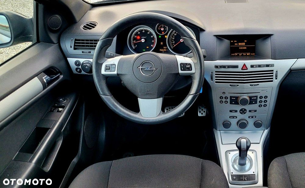 Opel Astra 1.6 Cosmo Easytronic - 21