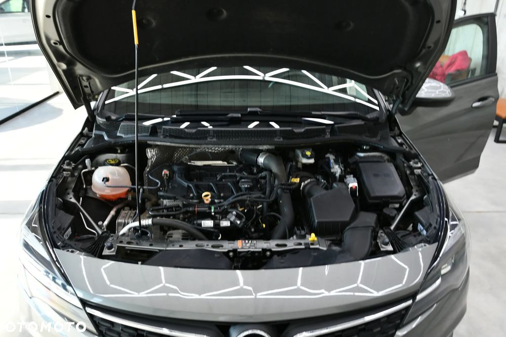 Opel Astra 1.2 T Edition S&S - 23