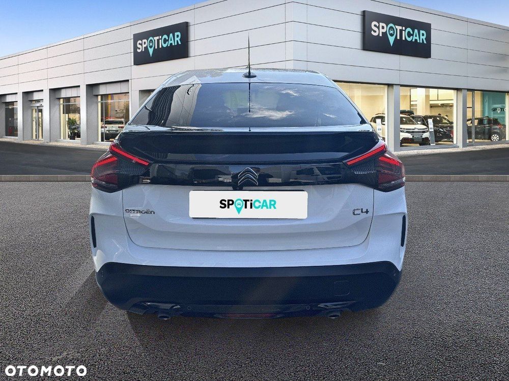 Citroën C4 1.2 PureTech Plus S&S EAT8 - 5