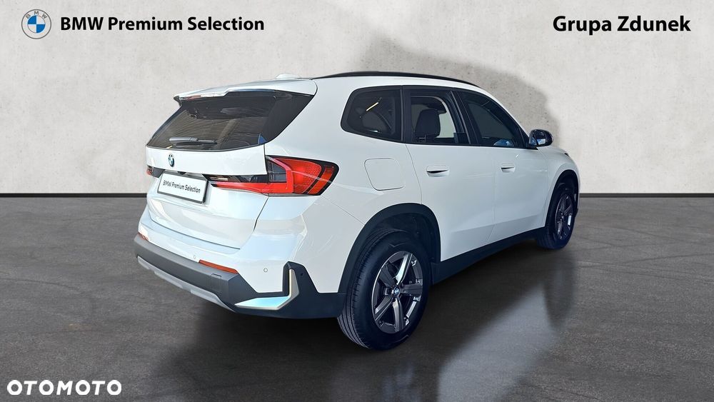 BMW X1 sDrive18i - 13