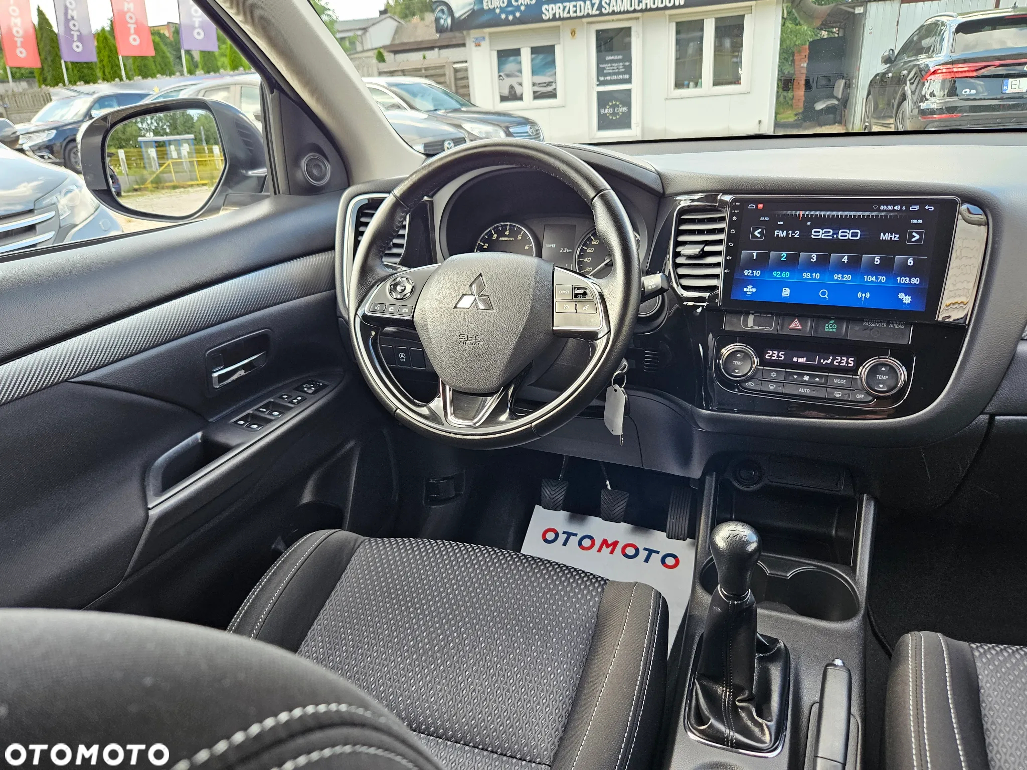 Mitsubishi Outlander 2.0 City Style 2WD - 21
