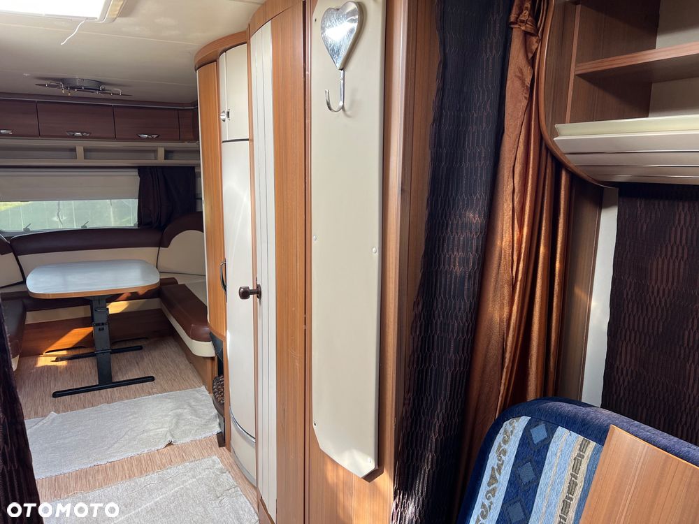 Hobby PREMIUM 610 2013r. I inne Fendt DIAMANT 590 i LMC kondor 650 i Caravelair PRESTIGE 610 i Dethlefs EMOTION 700 i Tabbert VIVALDI 450 i Caravelair RUBIS 395 - 25