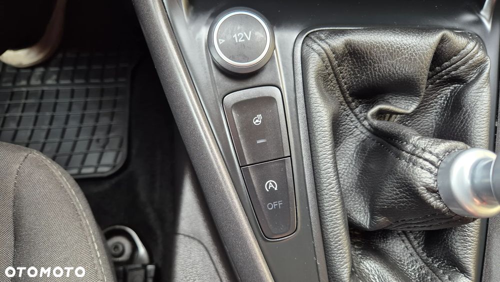 Ford Focus 2.0 TDCi SYNC Edition ASS - 19