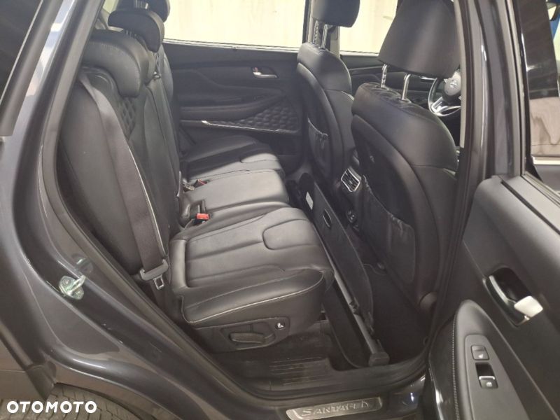 Hyundai Santa Fe 1.6 Plugin-Hybrid 4WD SEVEN Signature - 9
