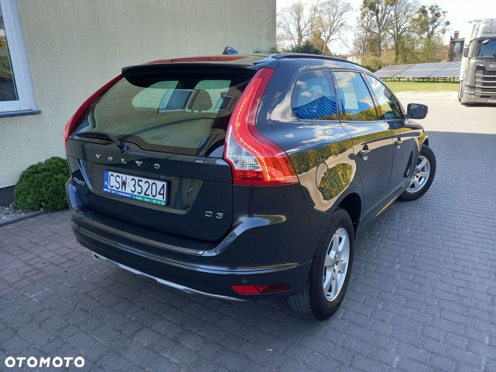 Volvo XC 60 D3 Momentum - 6