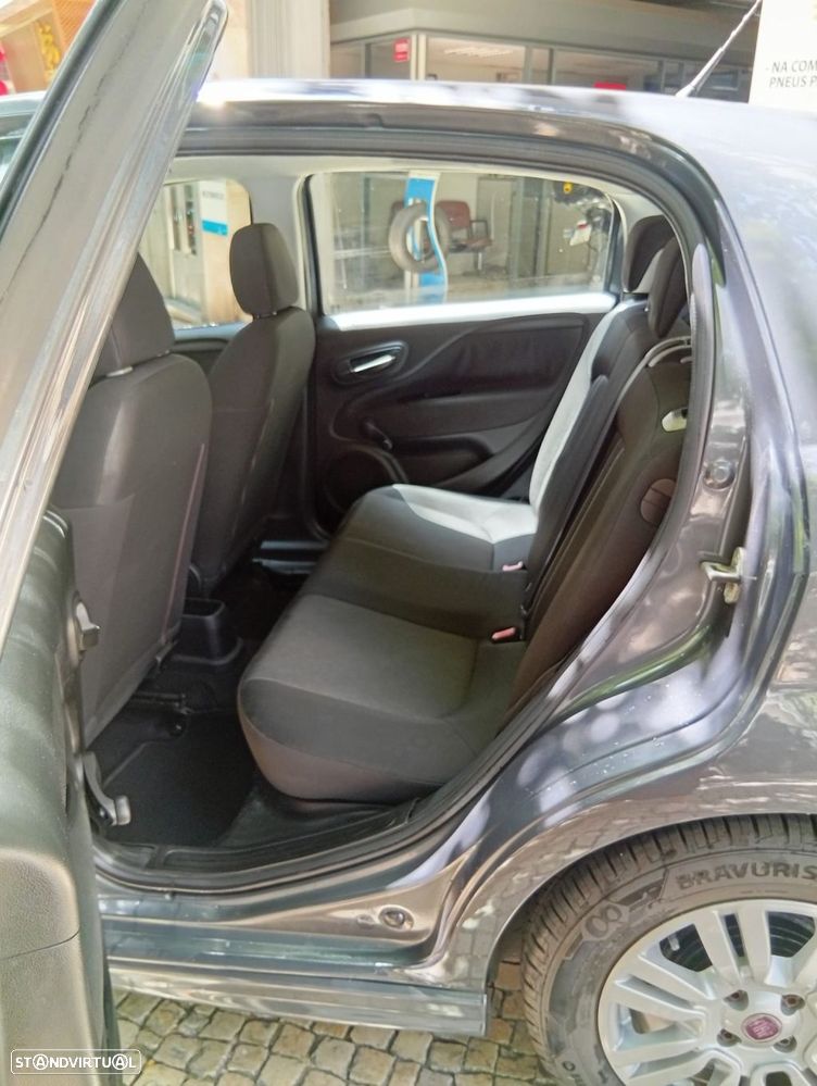 Fiat Punto 1.2 Young S&S - 6