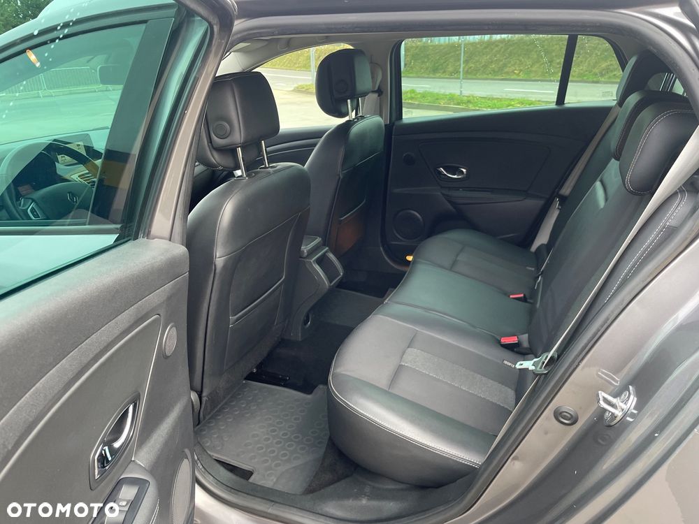 Renault Megane dCi 130 FAP BOSE Edition - 12