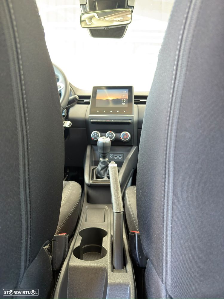 Renault Clio - 15
