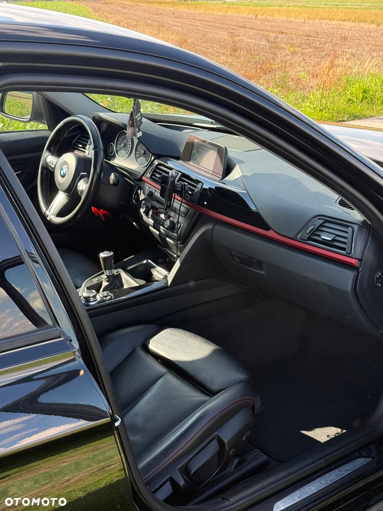 BMW Seria 3 320d - 17