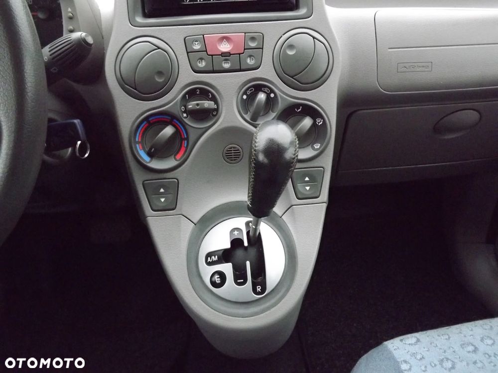 Fiat Panda 1.2 Automatik Emotion - 8