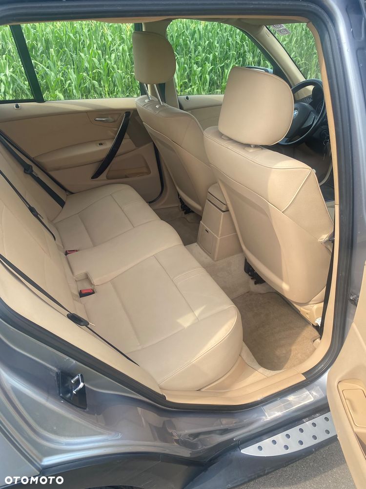 BMW X3 2.0d - 19