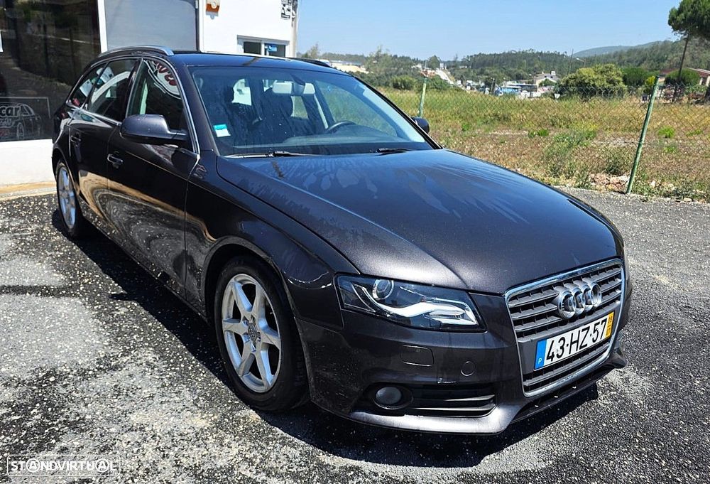 Audi A4 Avant 2.0 TDI exclusive - 8