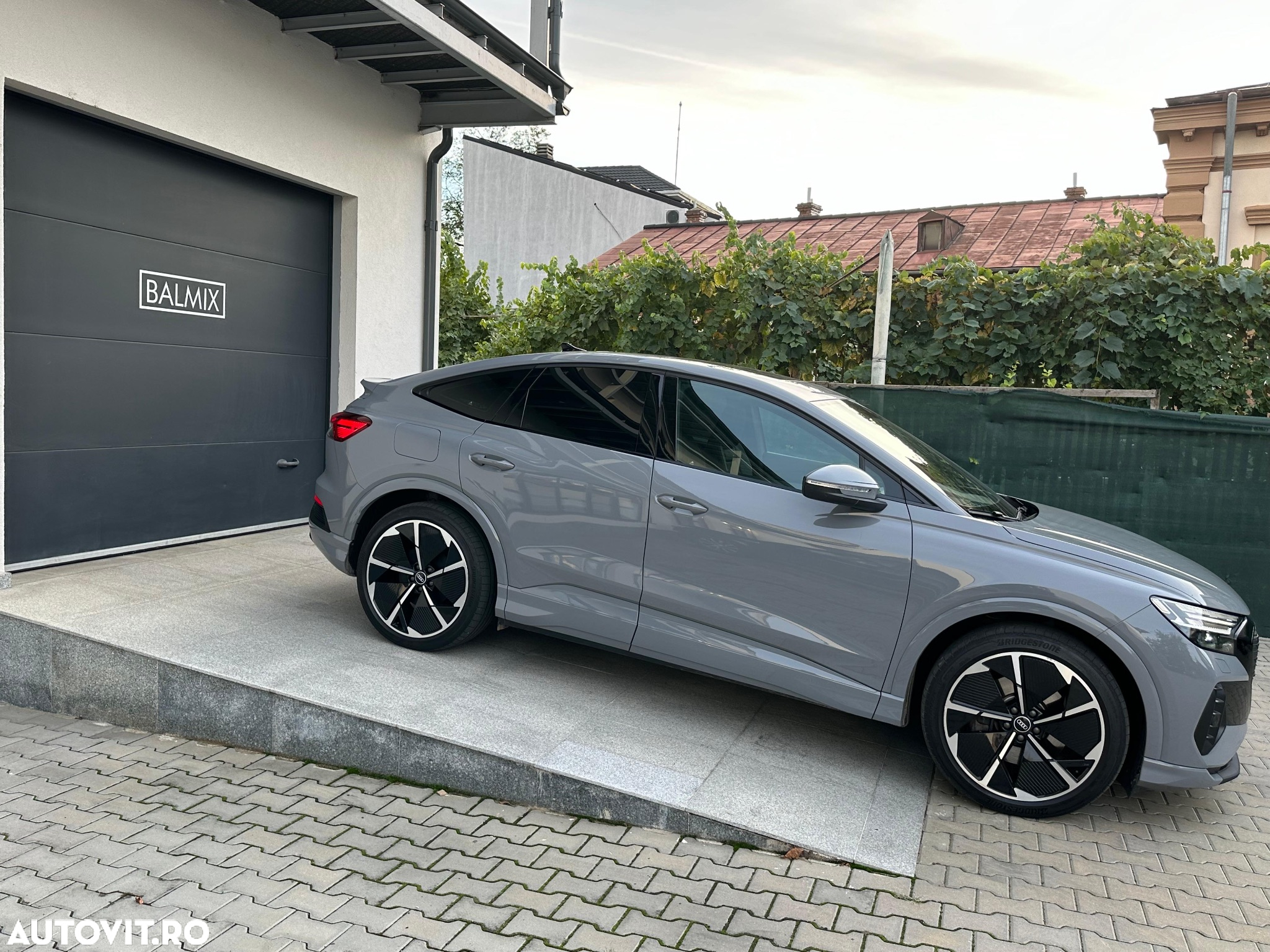 Audi Q4 e-tron 40 - 4