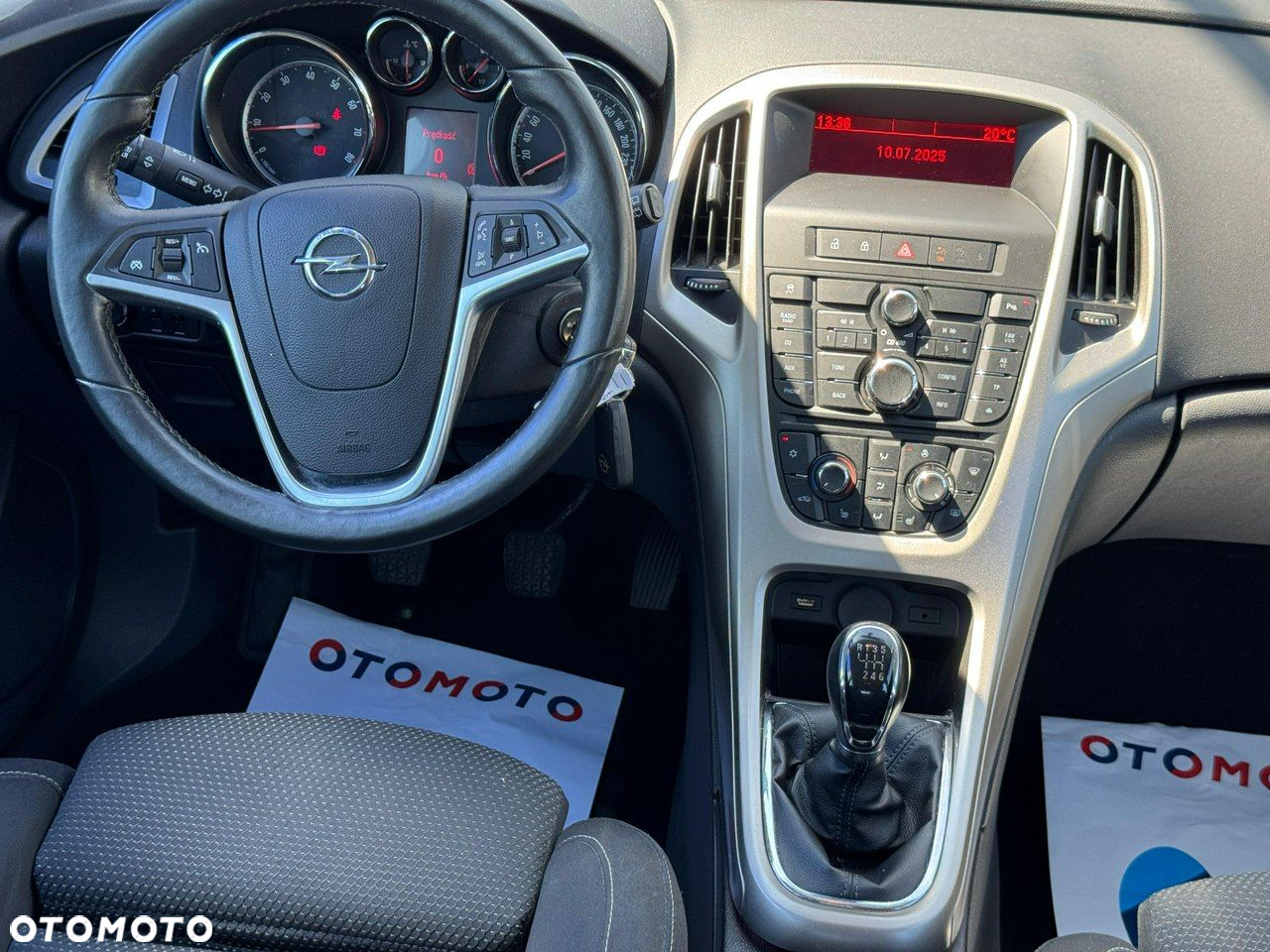 Opel Astra - 20