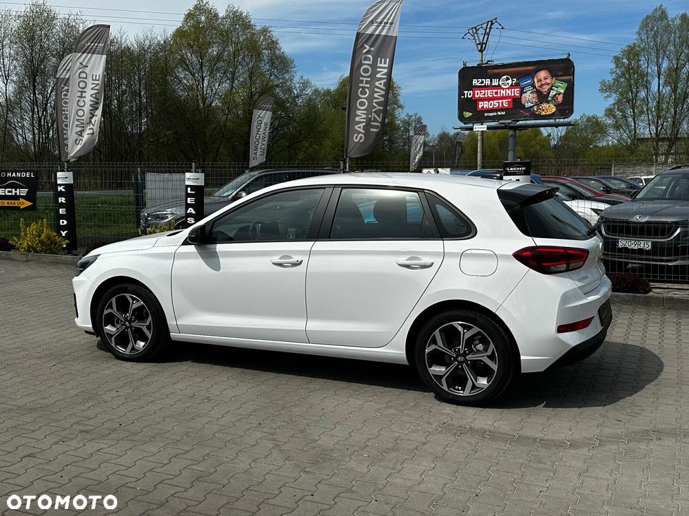 Hyundai i30 - 23