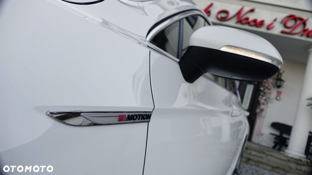 Volkswagen Passat - 8