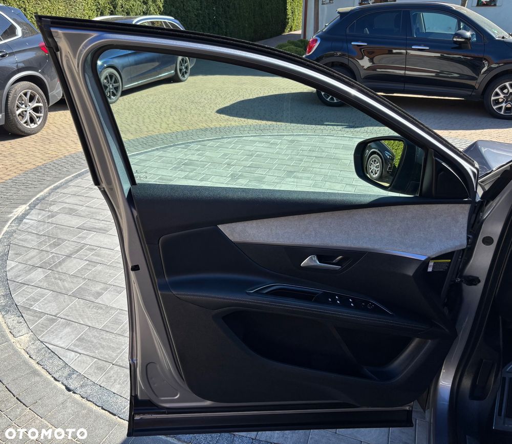 Peugeot 5008 2.0 BlueHDI GT S&S EAT8 - 16