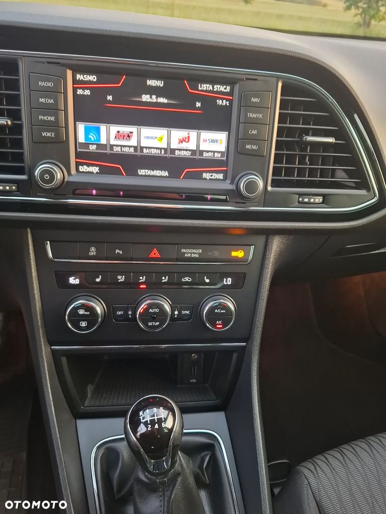 Seat Leon 1.4 TSI Start&Stop Style - 32