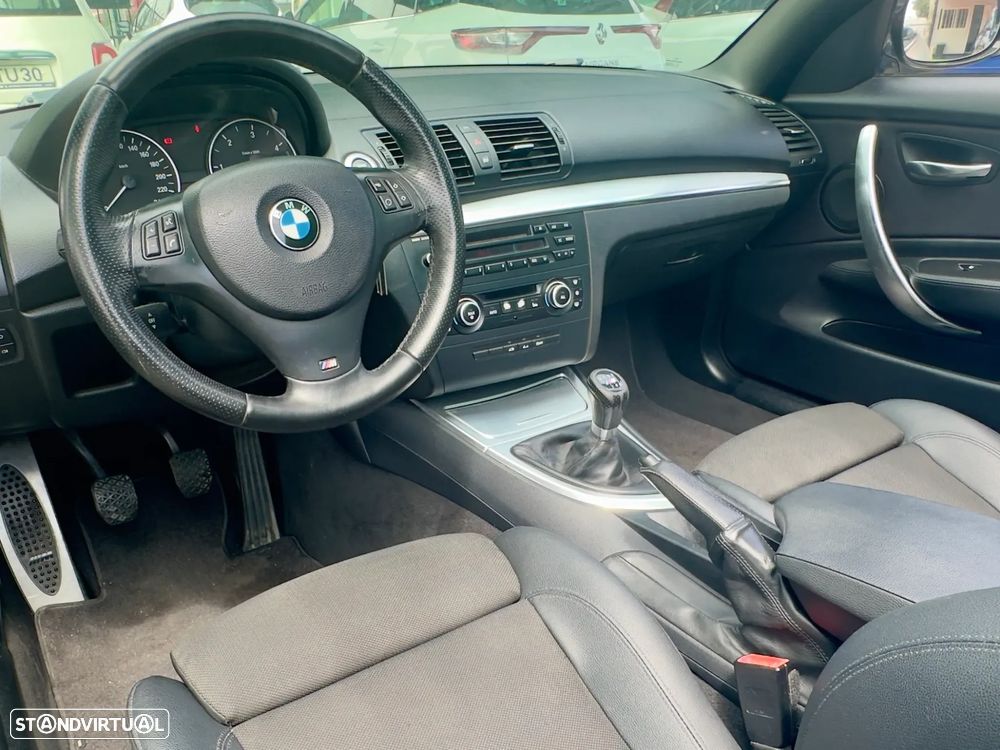 BMW 118 d Cabrio Limited Edition Lifestyle c/ M Sport Pack - 10