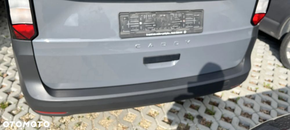 VW CADDY V 2K7 ZDERZAK TYŁ TYLNY VOLKSWAGEN - 2