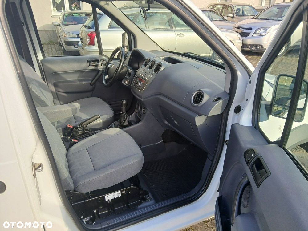 Ford Transit Connect - 15