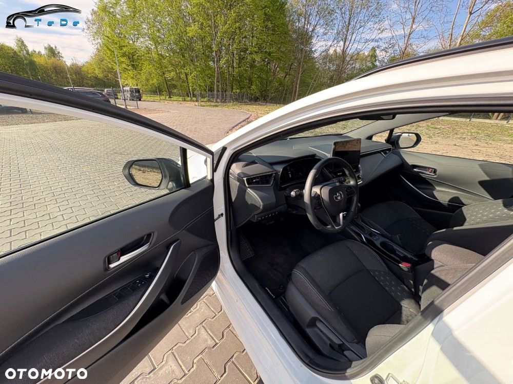Toyota Corolla 1.8 Business Edition - 27