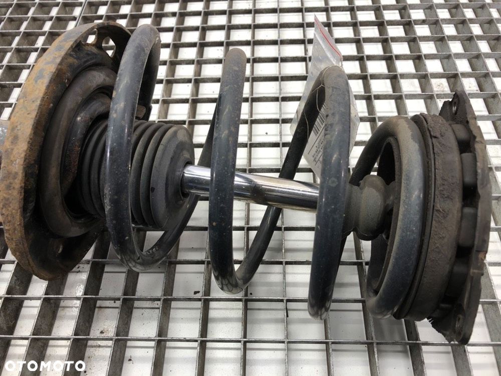 AMORTYZATOR LEWY PRZÓD ZE SPRĘŻYNĄ - 101.00 PLN - RENAULT MEGANE III Grandtour (KZ0/1) 2008 - - 4