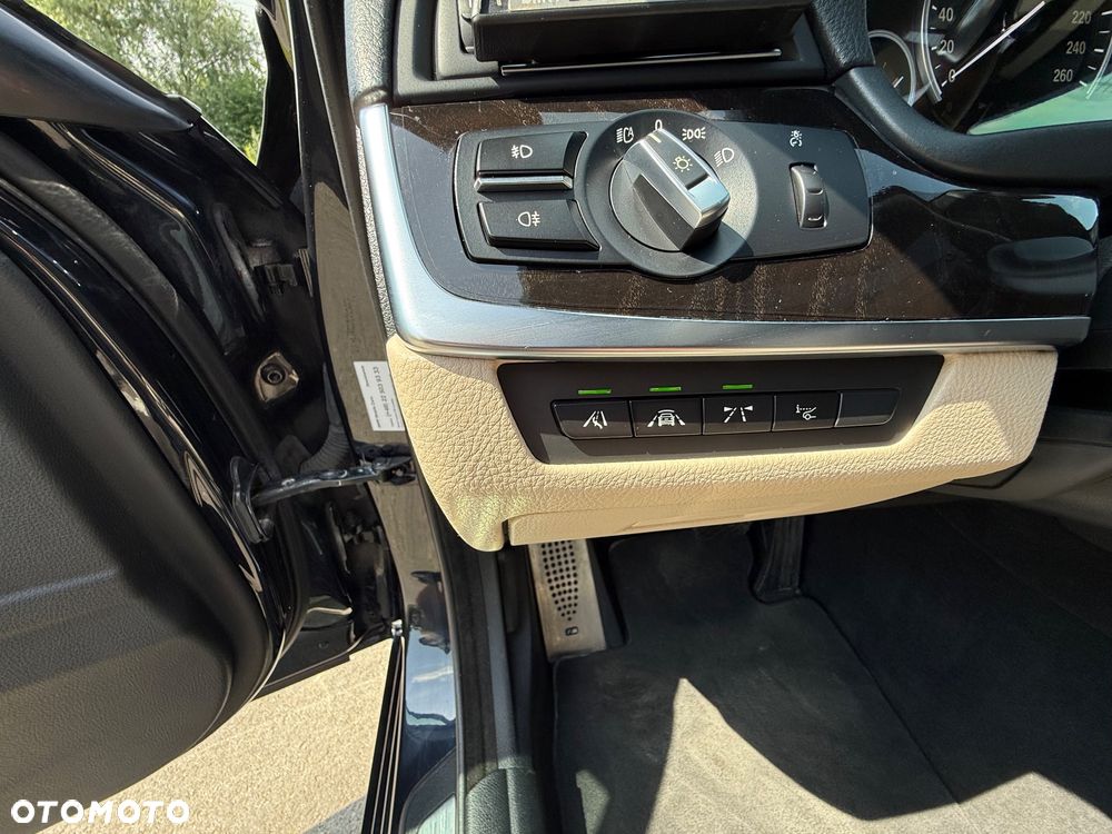 BMW Seria 5 530d xDrive - 19