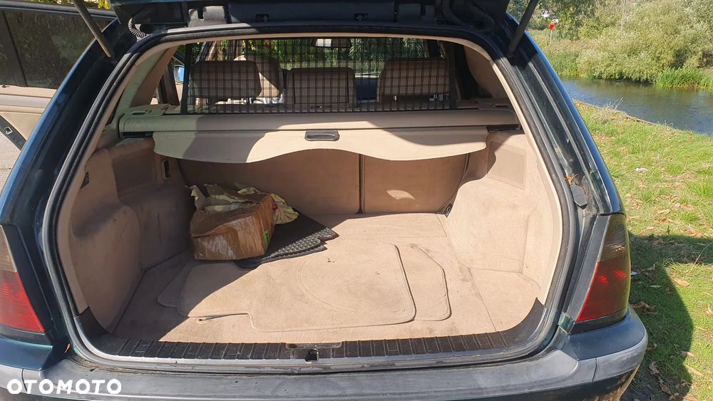 BMW Seria 3 - 22
