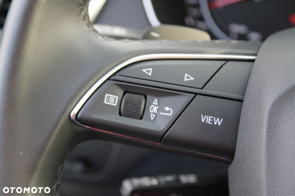 Audi Q5 Sportback - 28