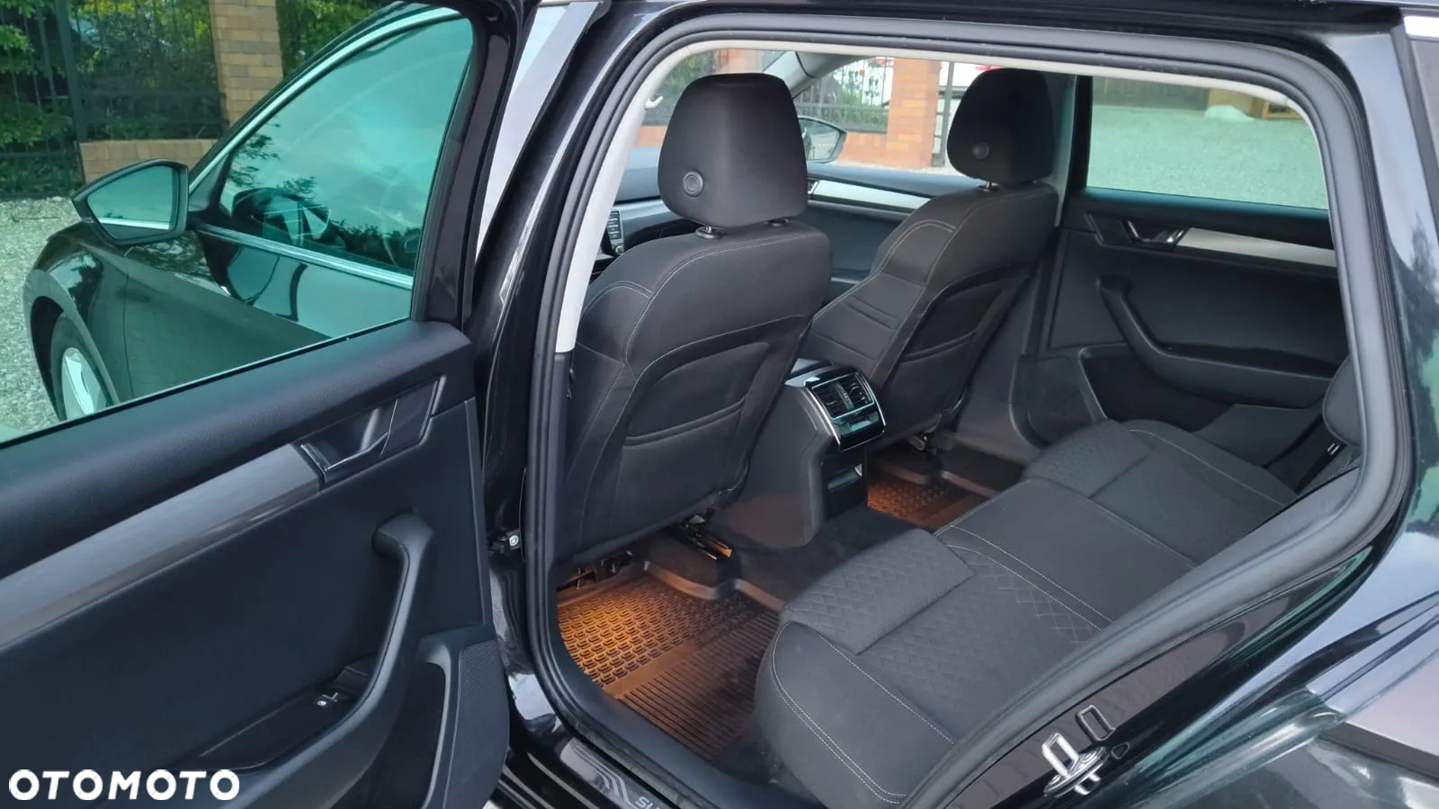 Skoda Superb 2.0 TDI 4x4 Ambition DSG - 20