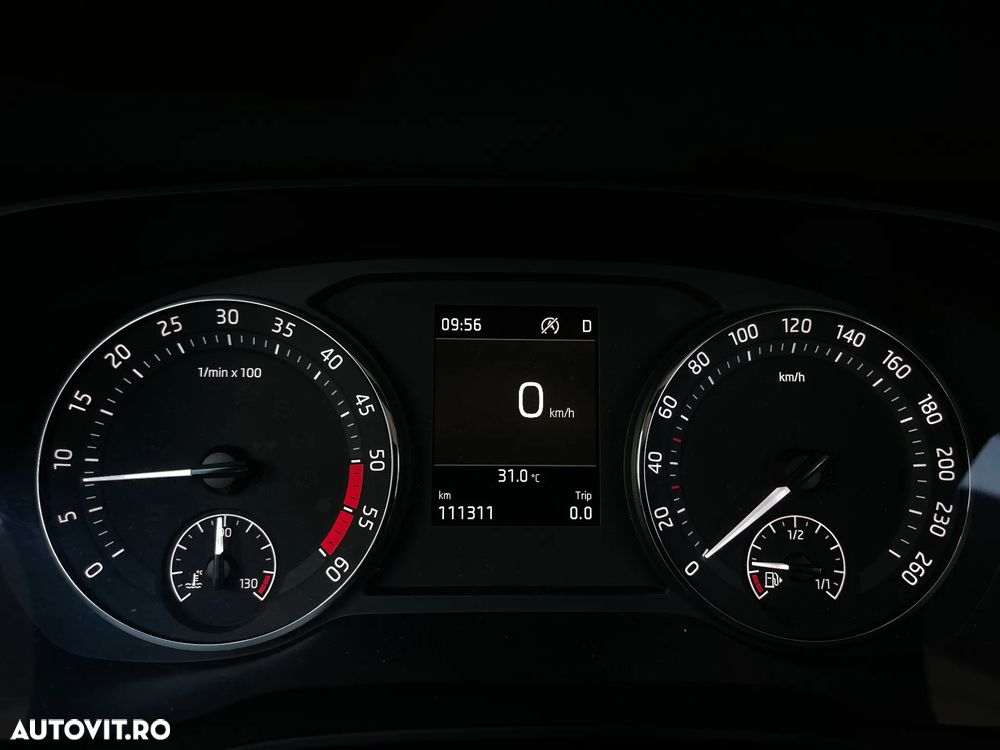 Skoda Octavia 2.0 TDI DSG Ambition - 28