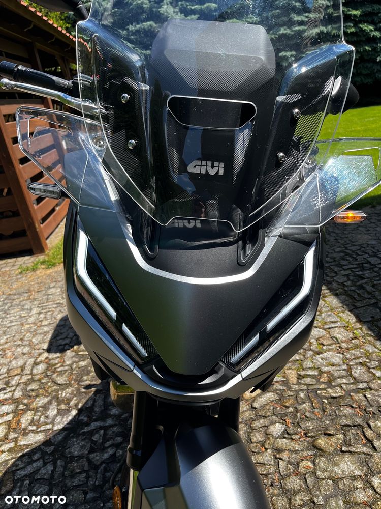 Honda NT - 11